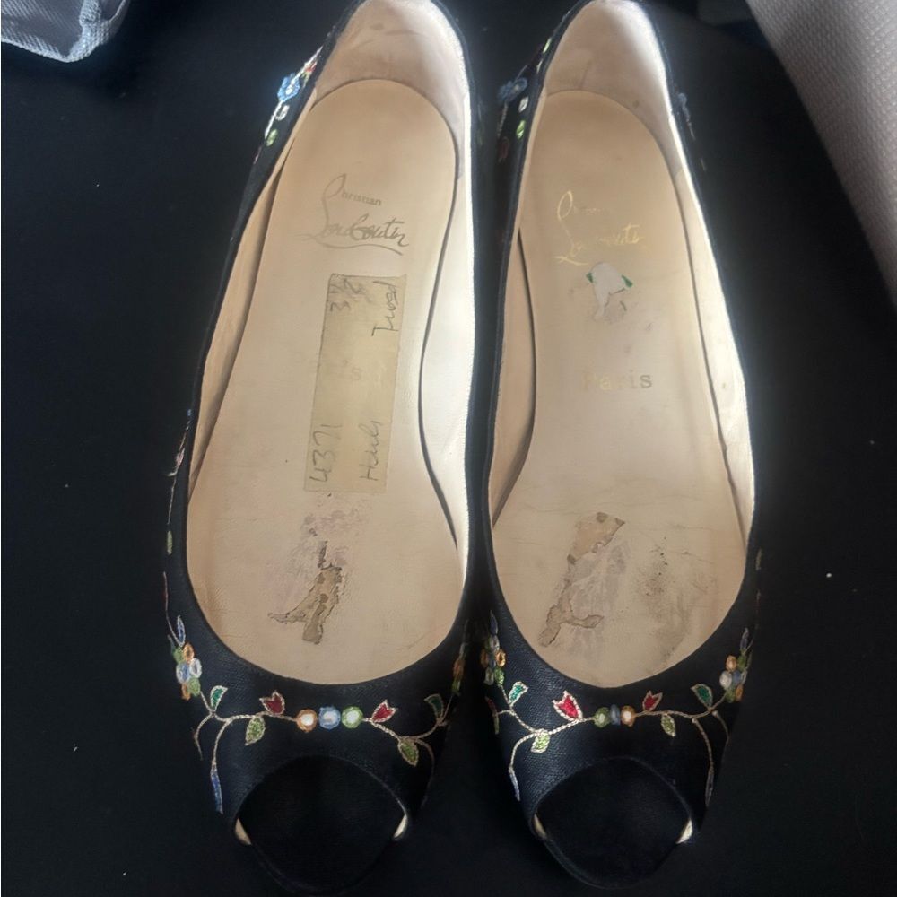 Christian Louboutin Floral Embroidered Flats red bottom shoes open toe Loafers